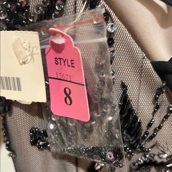 NWT Girlfriendz Elegant Black and Silver Evening Dress Size 8 - Picture 6 of 8